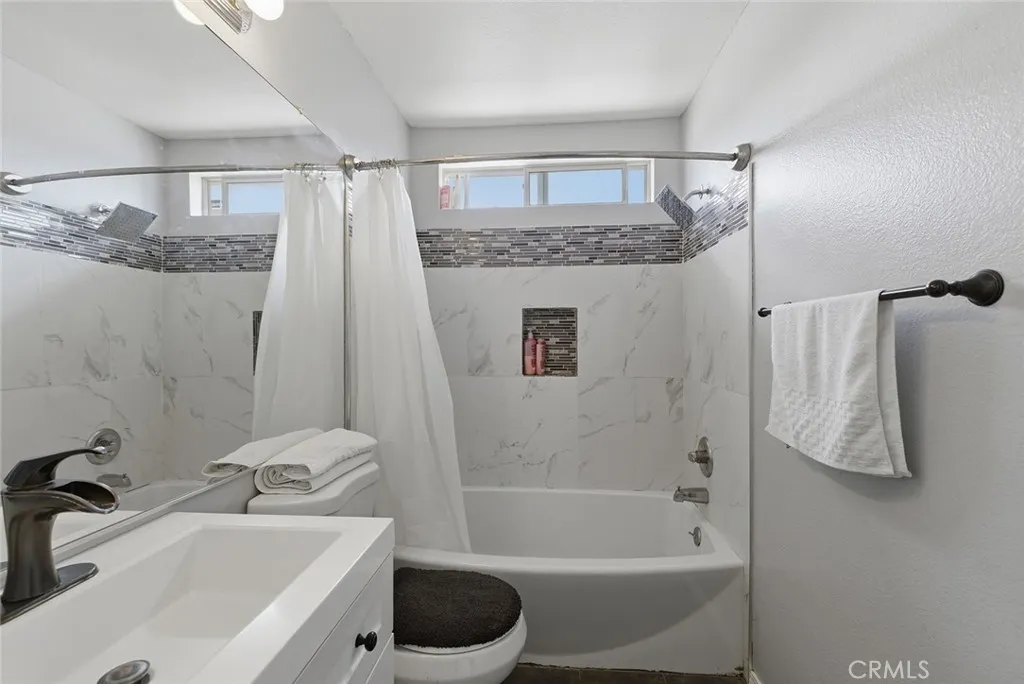 Additional image 54 of 3329 Rollingridge Avenue, Palmdale, CA 93550