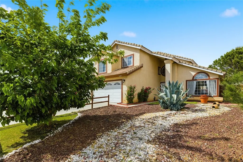 Additional image 5 of 3329 Rollingridge Avenue, Palmdale, CA 93550