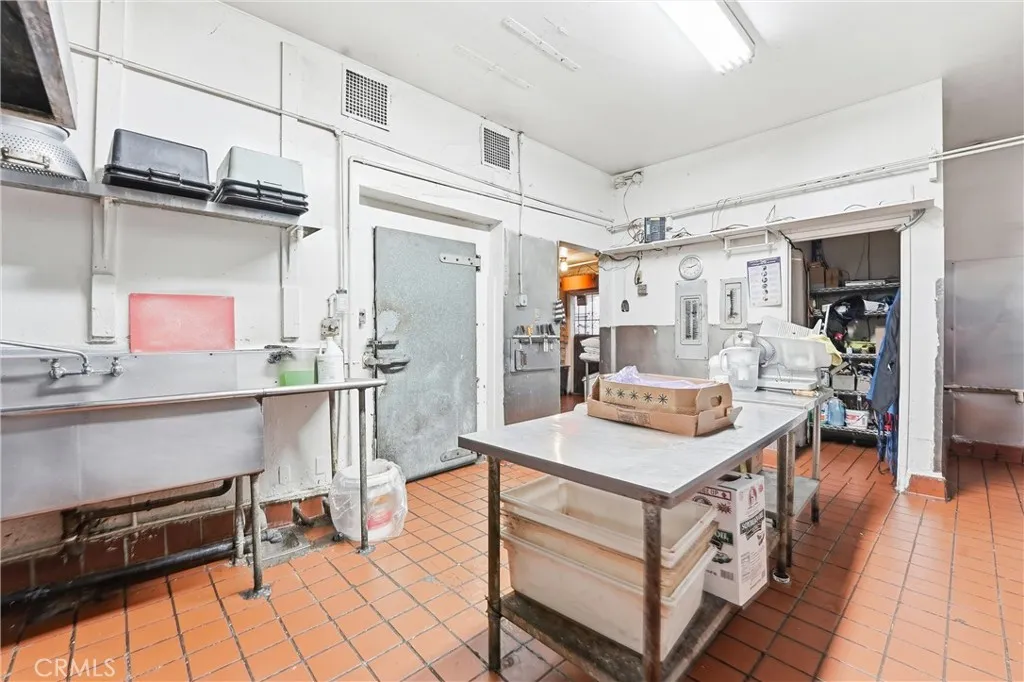 Additional image 46 of 1930 S Pacific Ave, San Pedro, CA 90731