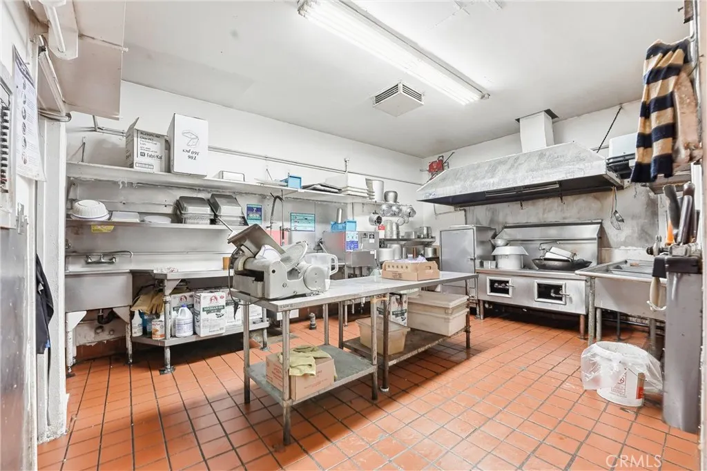 Additional image 20 of 1930 S Pacific Ave, San Pedro, CA 90731