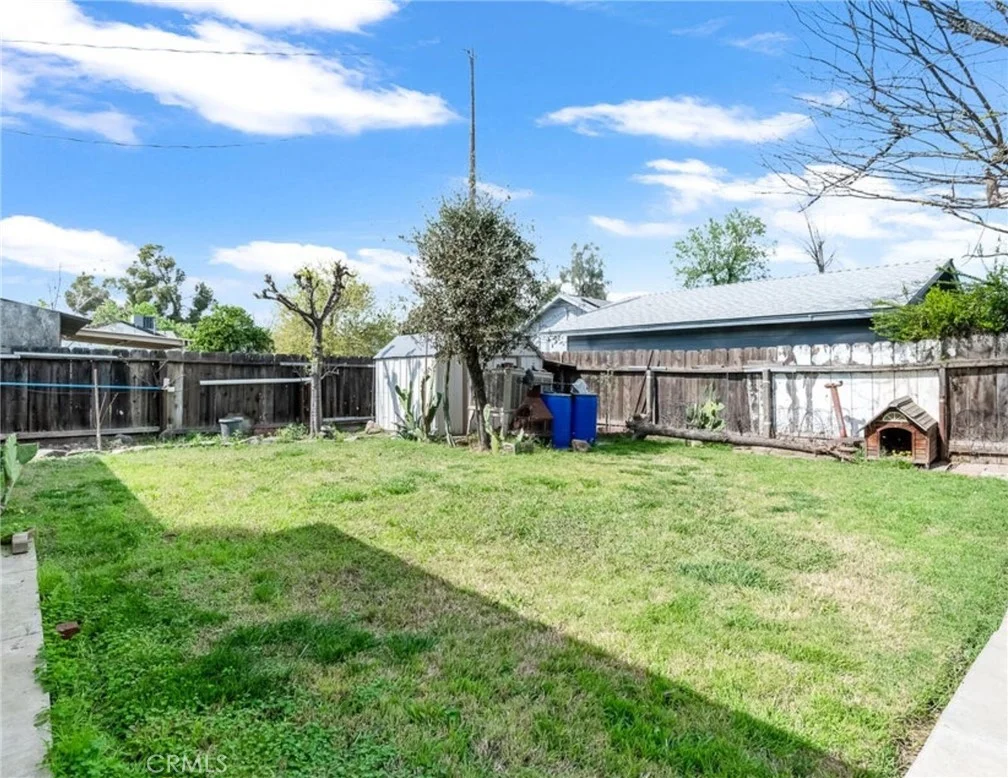 414 W Cameron St, Hanford, CA 93230