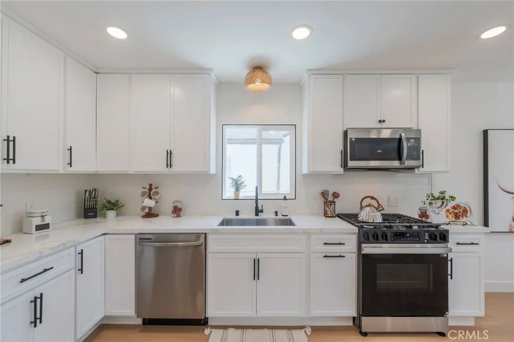 Additional image 40 of 4224 Falcon Ave, Long Beach, CA 90807