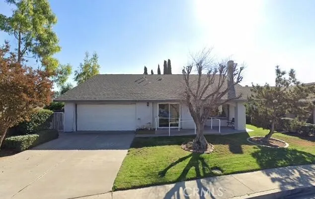 19982 Avenida Puesta del Sol  