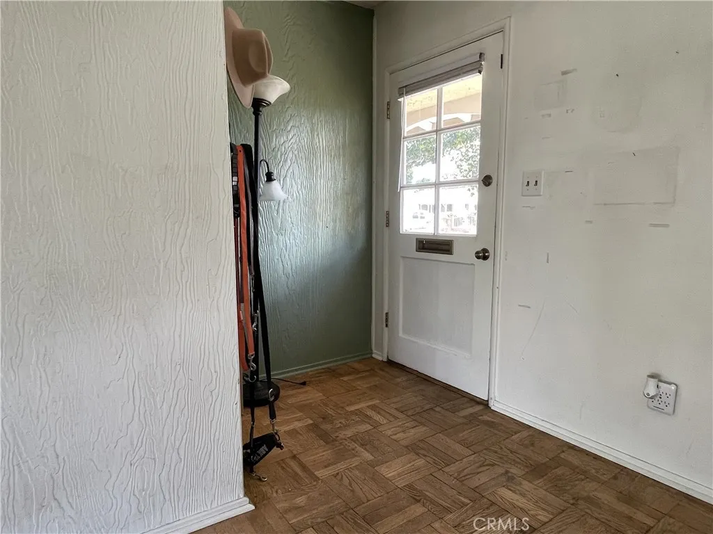 Additional image 4 of 17435 Runnymede Street, Van Nuys, CA 91406