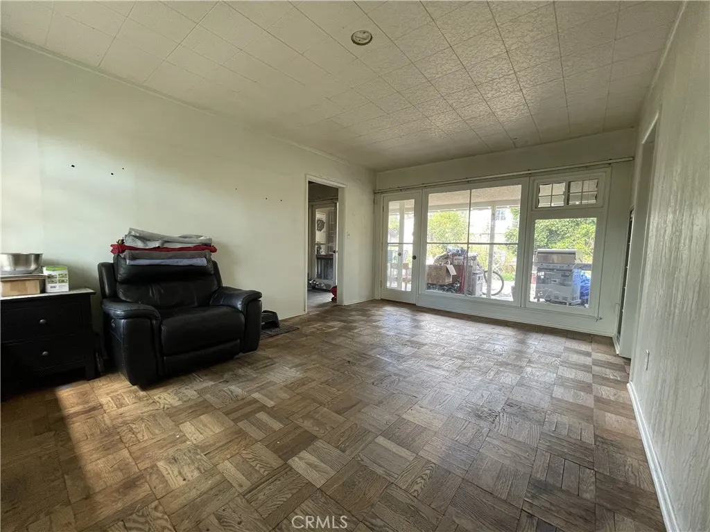 Additional image 6 of 17435 Runnymede Street, Van Nuys, CA 91406