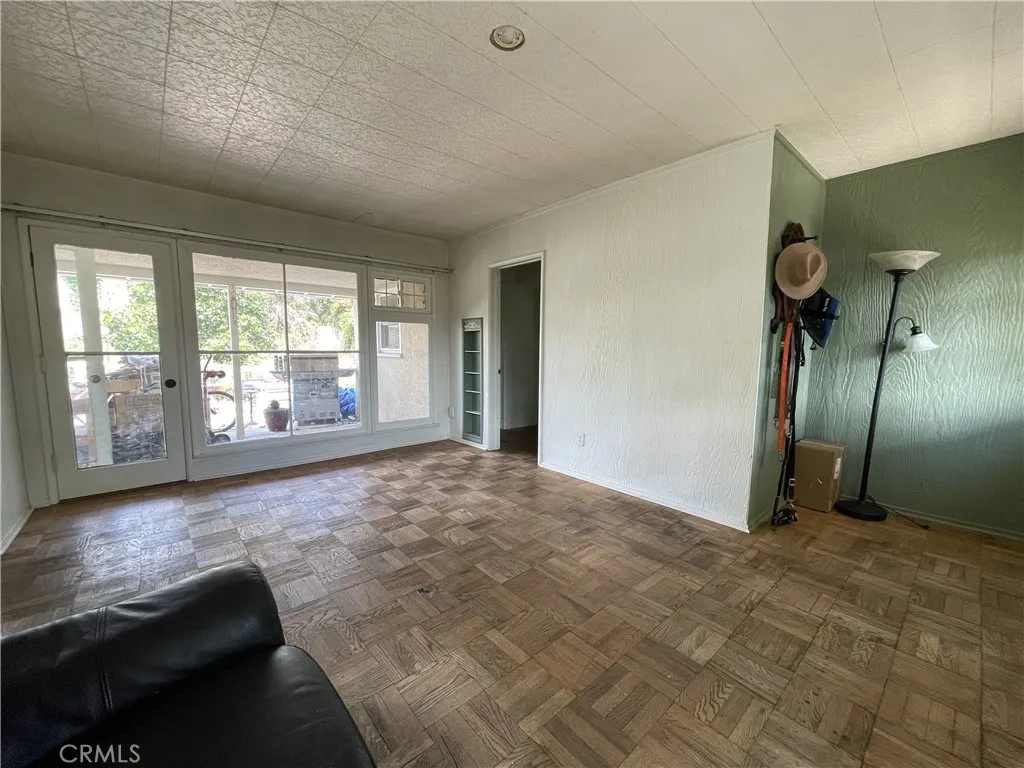 Additional image 18 of 17435 Runnymede Street, Van Nuys, CA 91406