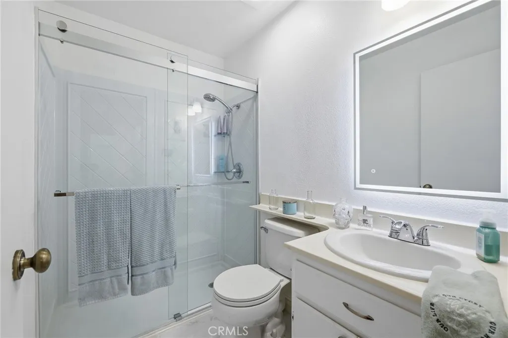 Additional image 38 of 18408 Hatteras Street Unit 14, Tarzana, CA 91356