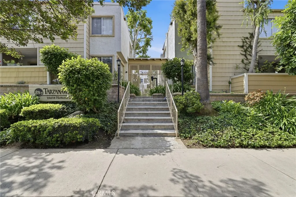 Additional image 50 of 18408 Hatteras Street Unit 14, Tarzana, CA 91356