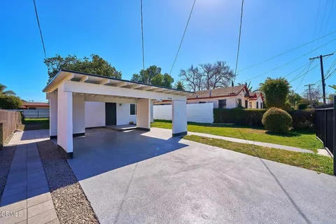 9408 grape Street, Los Angeles, CA 90002 - MLS#: P1-21124