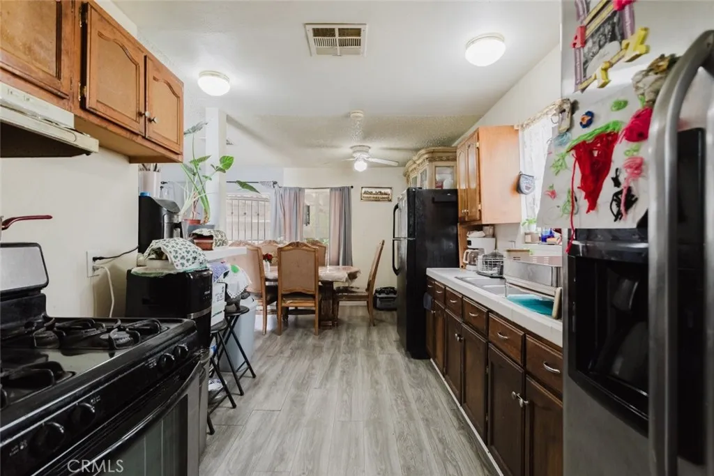 Additional image 56 of 45437 Andale Avenue, Lancaster, CA 93535