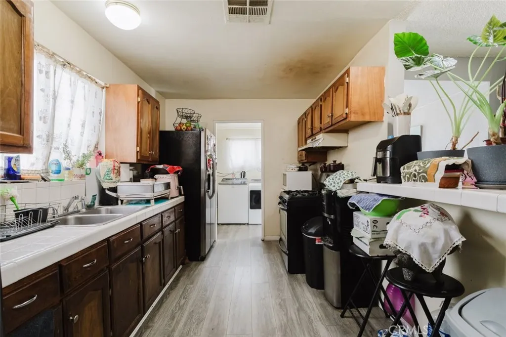 Additional image 52 of 45437 Andale Avenue, Lancaster, CA 93535