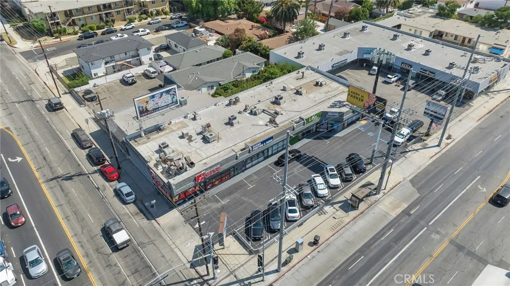 13661 Vanowen Street, Van Nuys, CA 91405