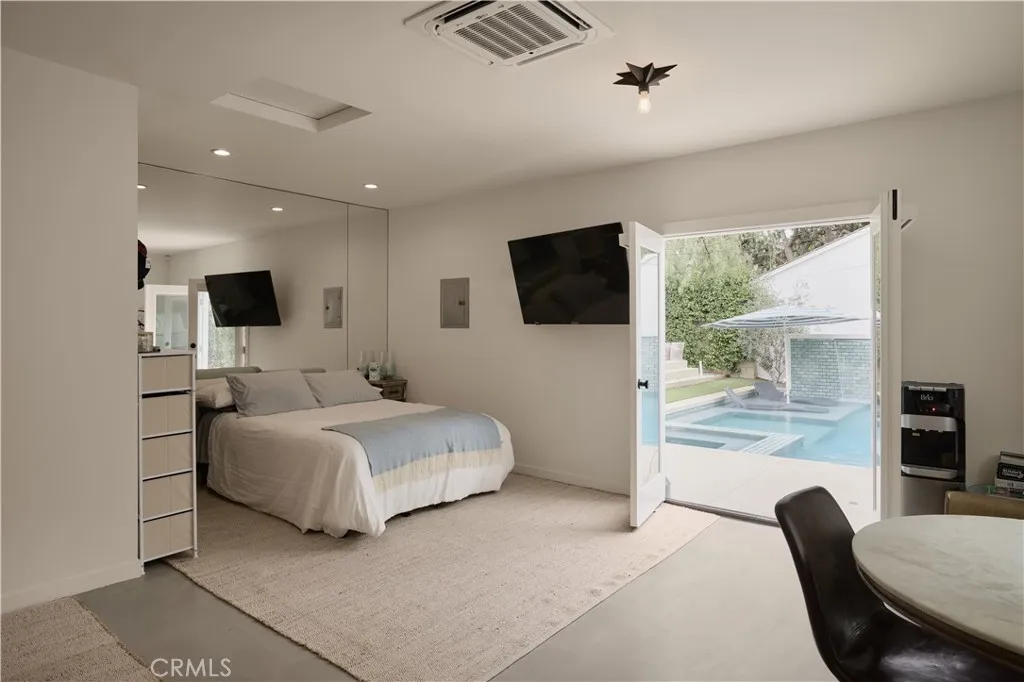 Additional image 55 of 13916 La Maida Street, Sherman Oaks, CA 91423