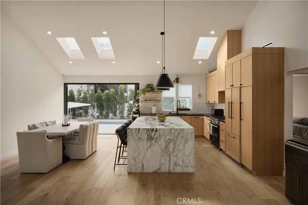 Additional image 36 of 13916 La Maida Street, Sherman Oaks, CA 91423