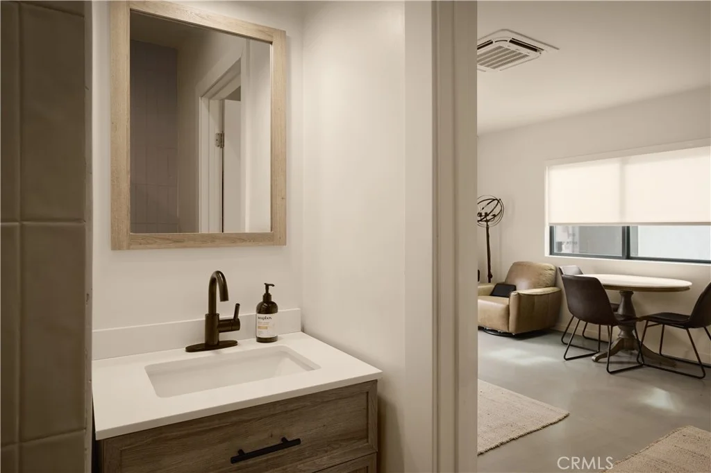 Additional image 26 of 13916 La Maida Street, Sherman Oaks, CA 91423