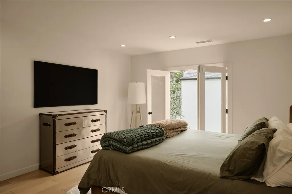 Additional image 45 of 13916 La Maida Street, Sherman Oaks, CA 91423