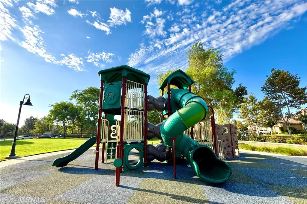 7026 Village Dr, Eastvale, CA 92880