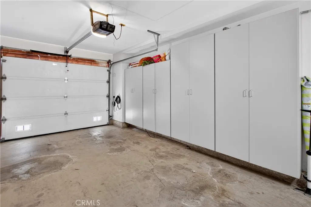 175 Admiral Way Unit 20, Costa Mesa, CA 92627