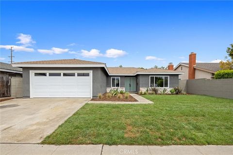 919 E Chalynn Avenue, Orange, CA 92866 - MLS#: OC23176343
