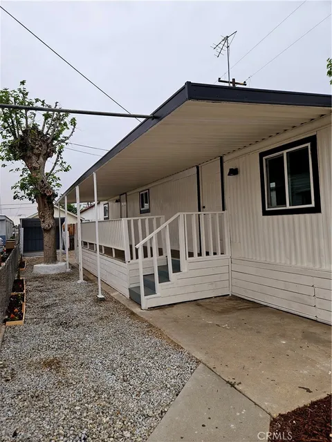 3219 Gulf Street Unit 28, Bakersfield, CA MLS: DW25088447