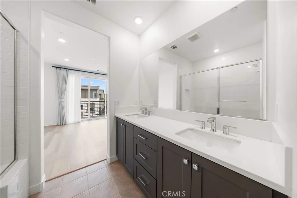 Additional image 105 of 312 Tank, Irvine, CA 92618