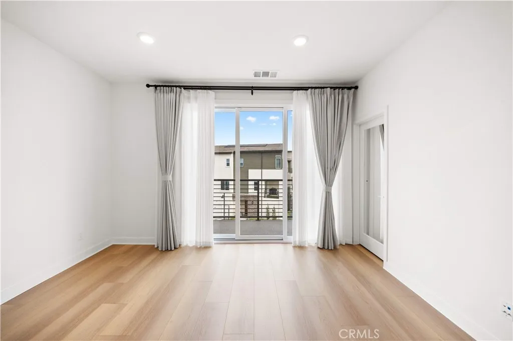 Additional image 39 of 312 Tank, Irvine, CA 92618