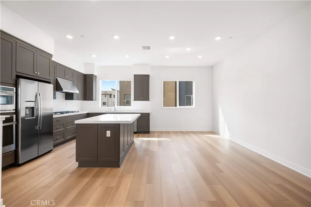 Additional image 22 of 312 Tank, Irvine, CA 92618