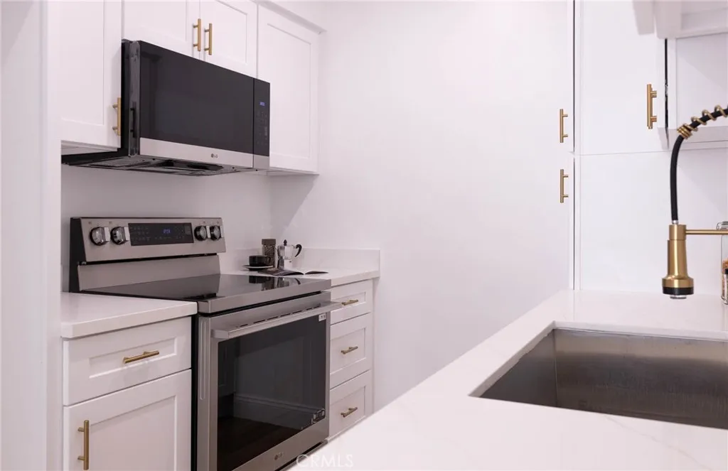 Additional image 7 of 1115 Cordova St Unit 207, Pasadena, CA 91106