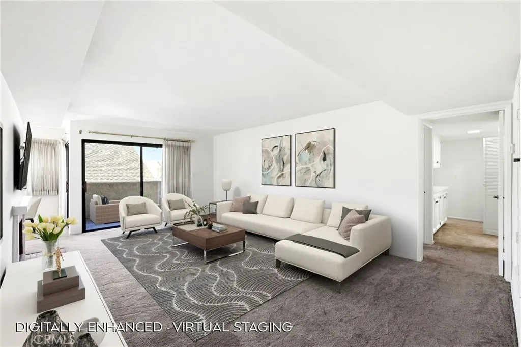 Additional image 4 of 7625 Reseda Blvd Unit 202, Reseda, CA 91335