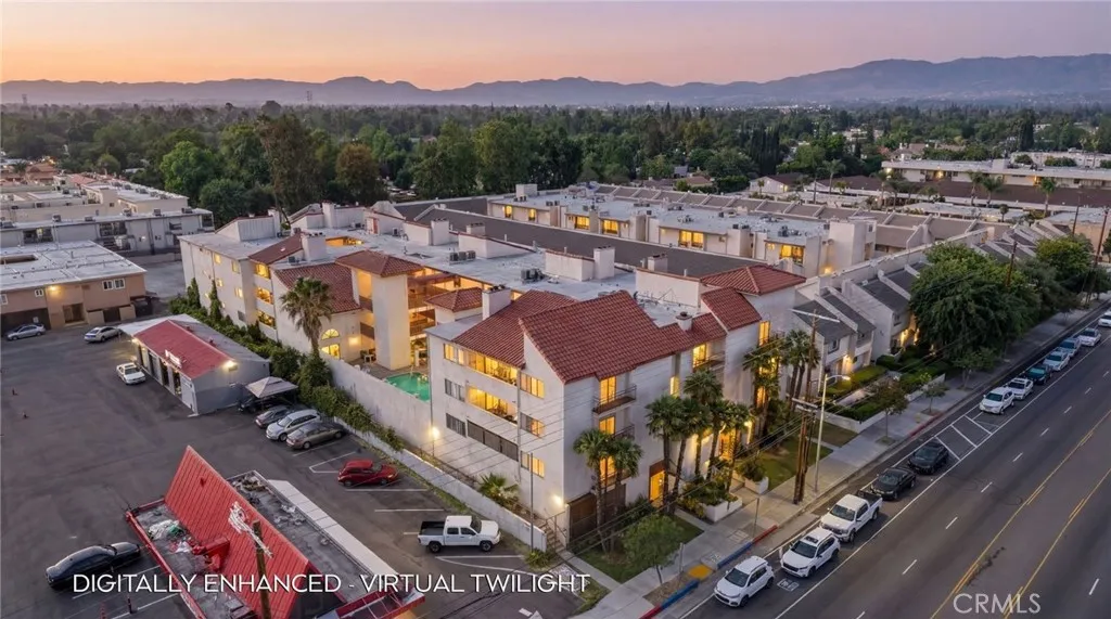 Additional image 83 of 7625 Reseda Blvd Unit 202, Reseda, CA 91335