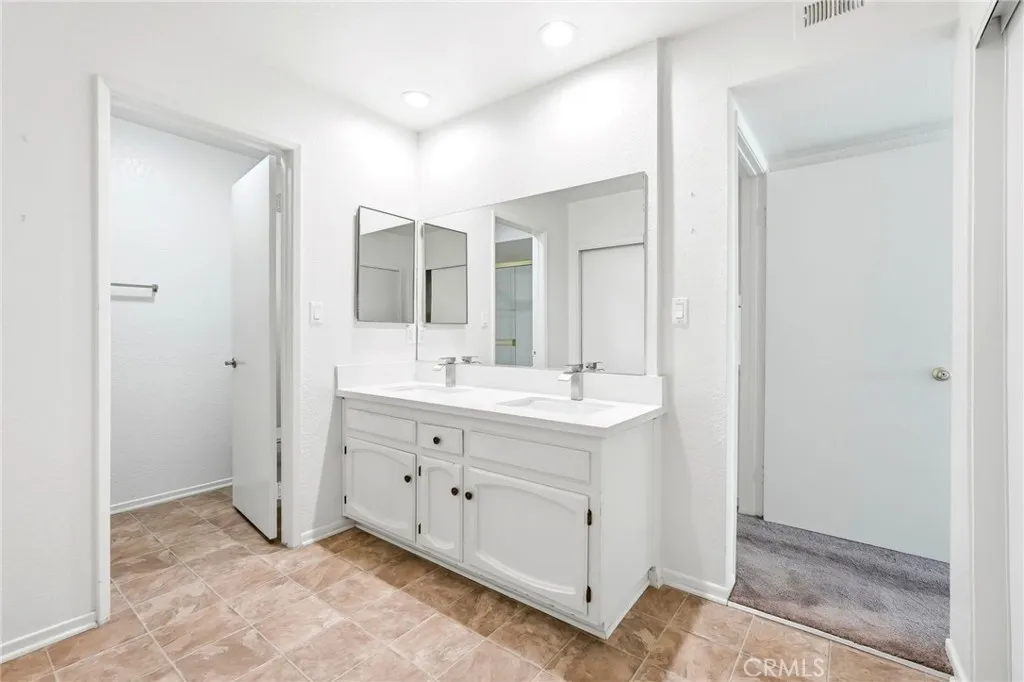 Additional image 66 of 7625 Reseda Blvd Unit 202, Reseda, CA 91335