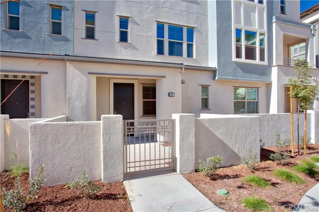 168 Fixie, Irvine, CA 92618