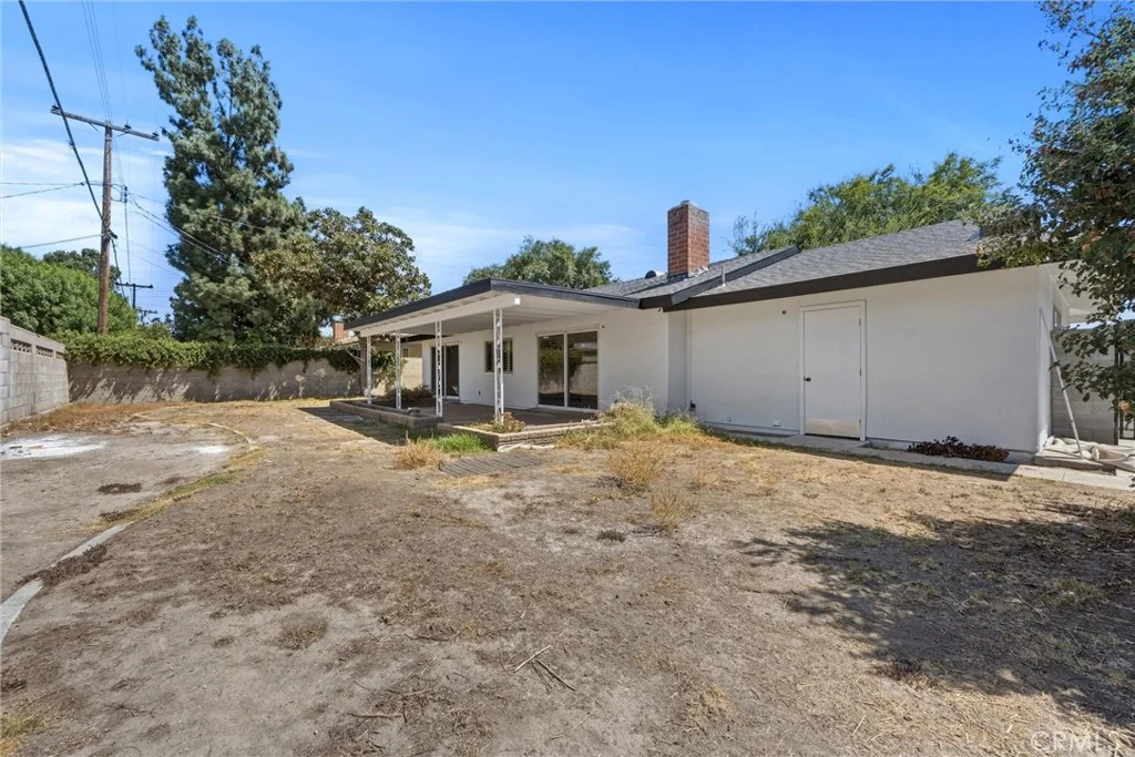 3267 Mulberry Dr, Bakersfield, CA 93301