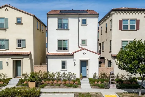 2292 Rose Garden Court, Upland, CA 91786 - MLS#: CV25056002