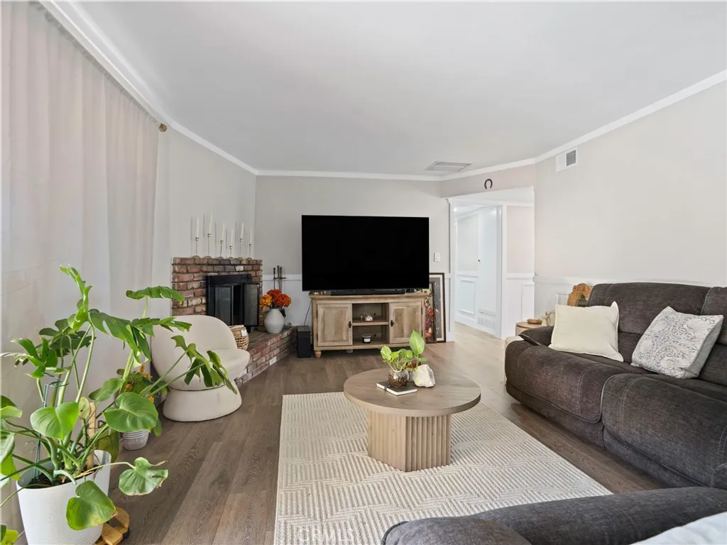 Additional image 3 of 1112 E Avenue J4, Lancaster, CA 93535