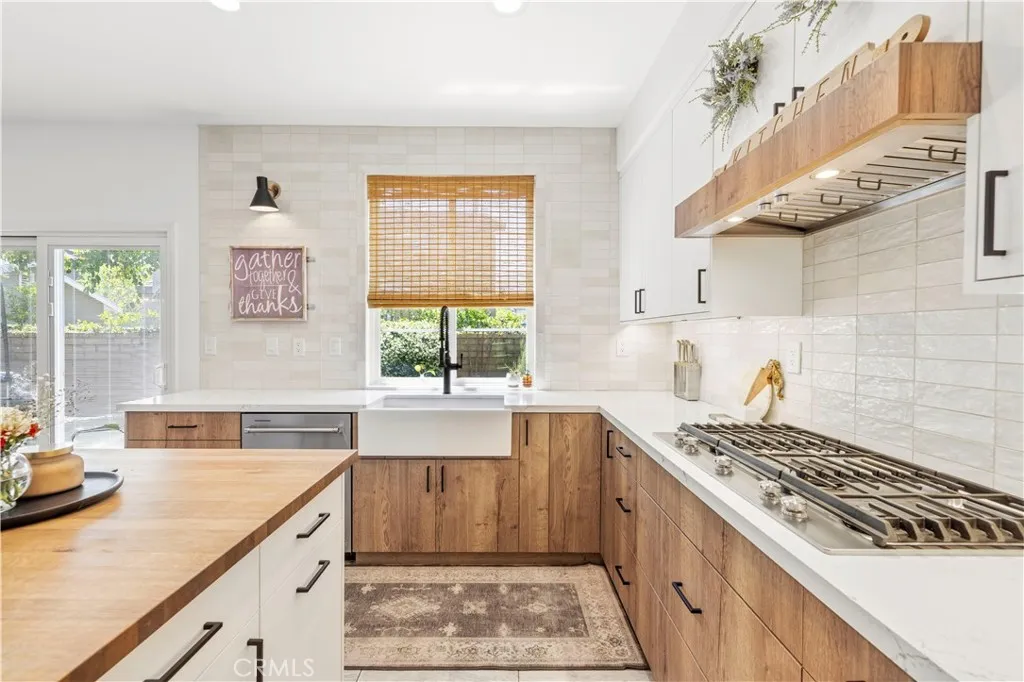 Additional image 91 of 24142 Brookings Court, Valencia, CA 91355
