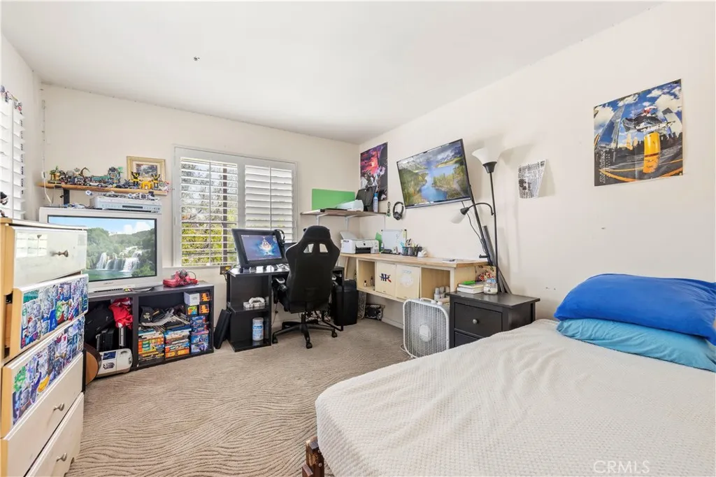 Additional image 119 of 24142 Brookings Court, Valencia, CA 91355