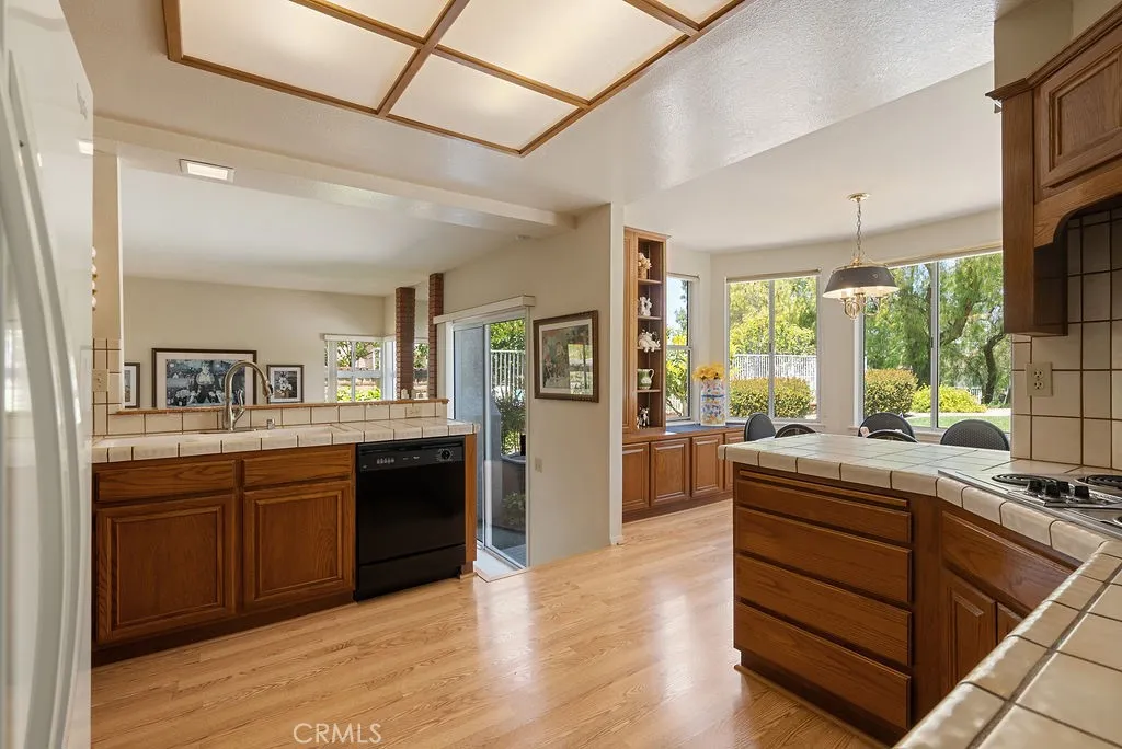 Additional image 40 of 5461 E Estate Ridge Rd, Anaheim, CA 92807