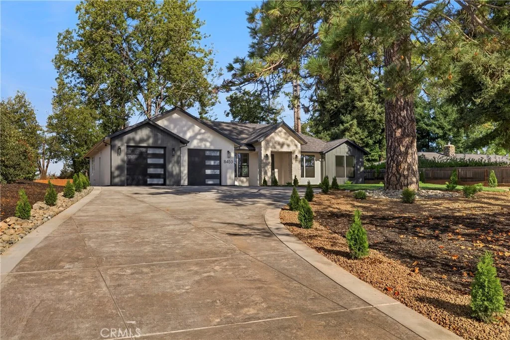 8459 Montna Dr, Paradise, CA 95969