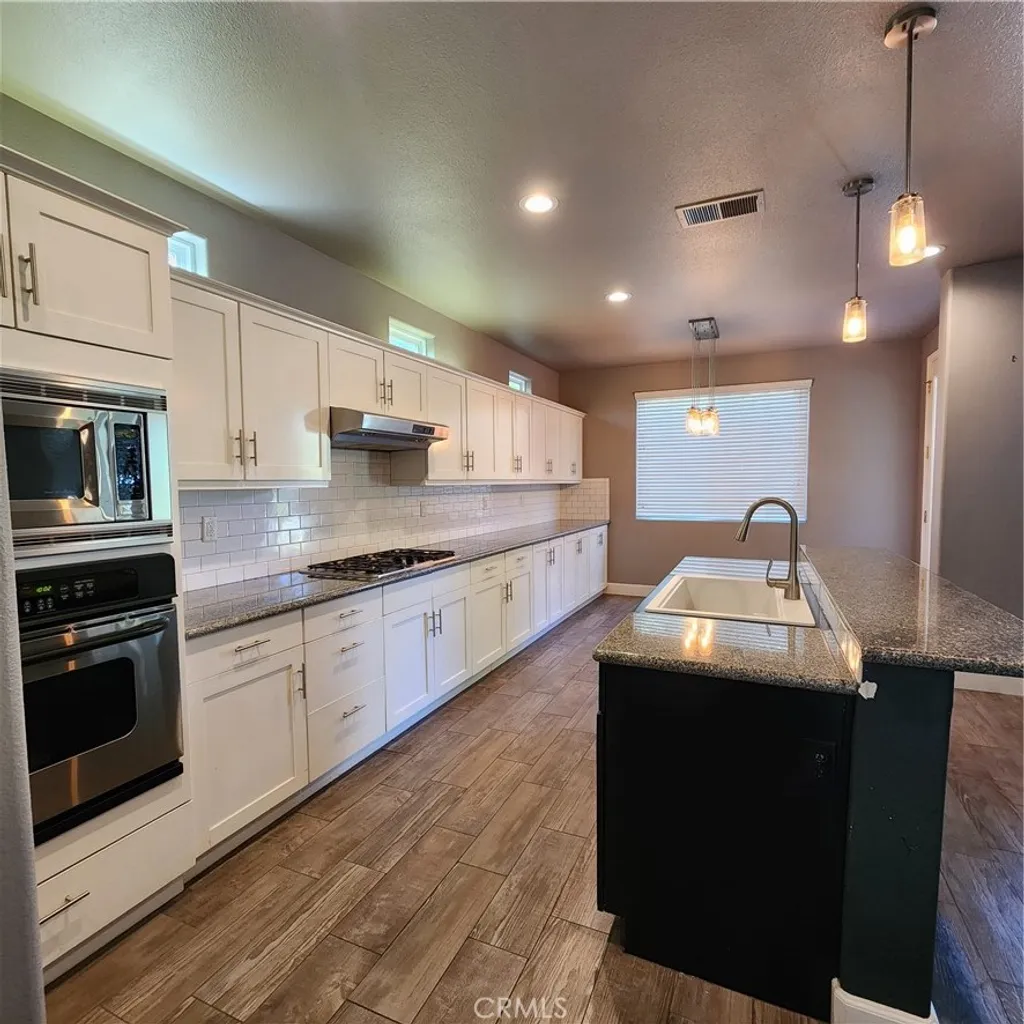 Additional image 13 of 4479 N Emerald Peak Drive, Clovis, CA 93619