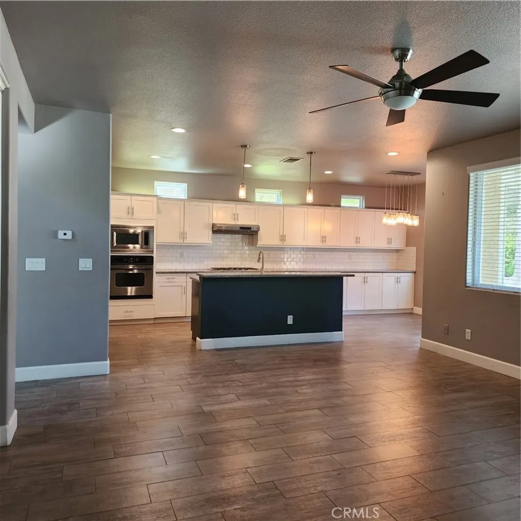 Additional image 10 of 4479 N Emerald Peak Drive, Clovis, CA 93619