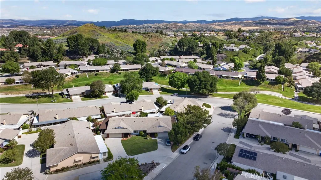 Additional image 56 of 26331 Long Oak Dr, Newhall, CA 91321