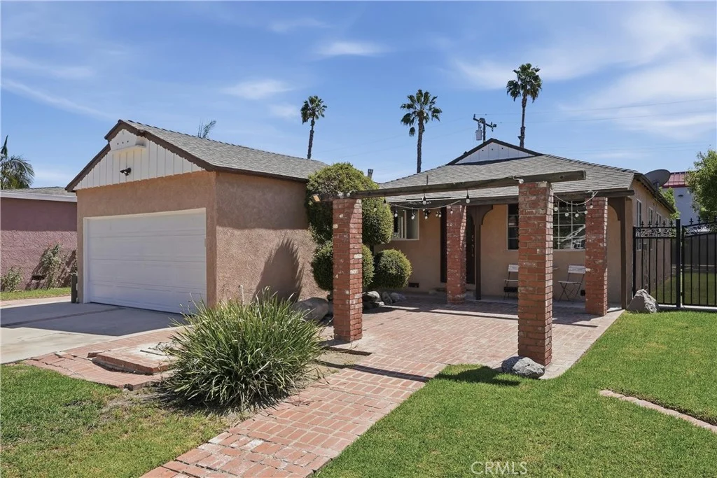 206 E Rosslynn Ave, Fullerton, CA 92832 photo 4