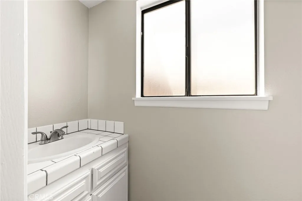 Additional image 86 of 18565 Kalin Ranch Road, Victorville, CA 92395