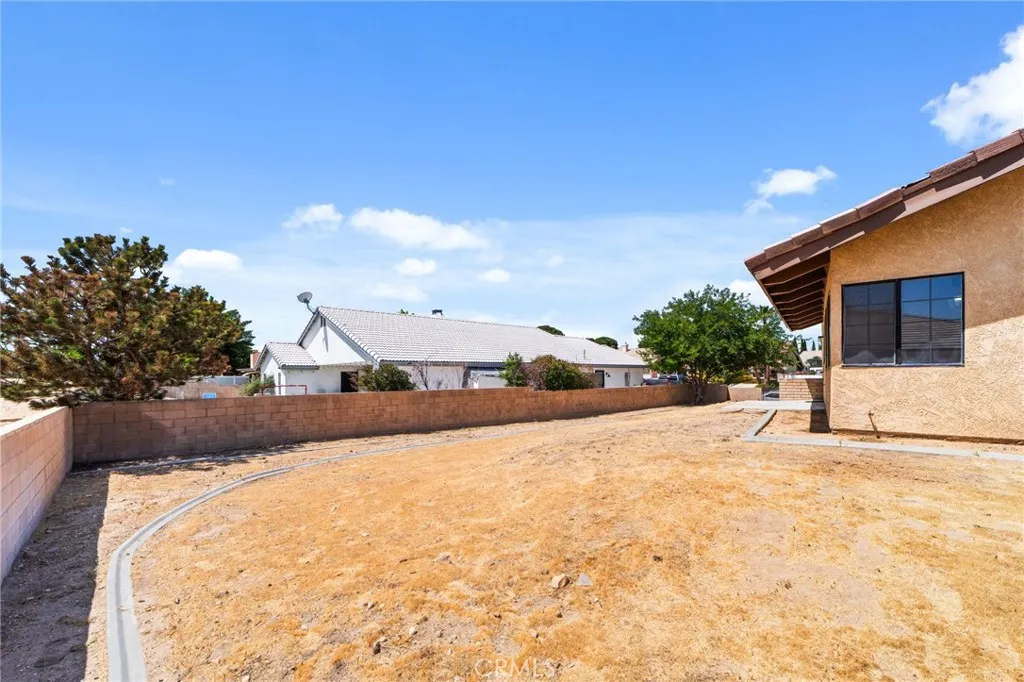 Additional image 92 of 18565 Kalin Ranch Road, Victorville, CA 92395