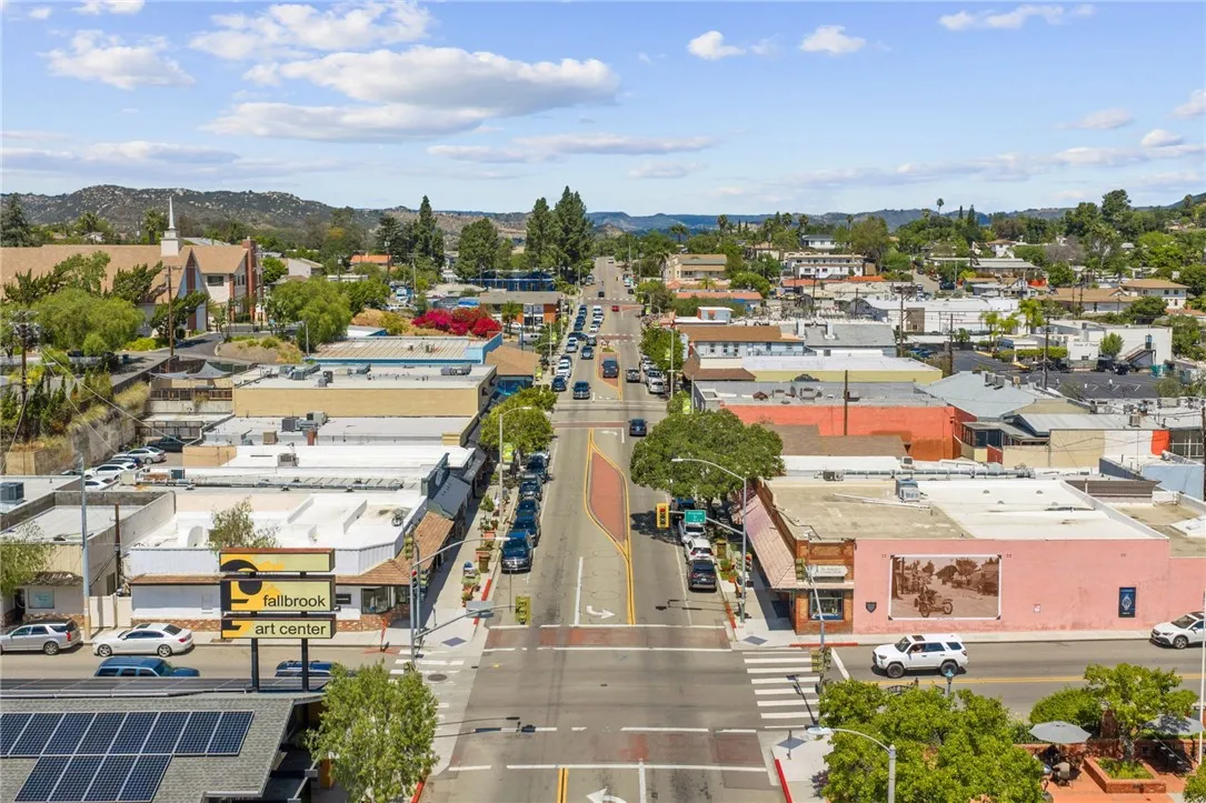 Additional image 94 of 801 La Palma Drive, Fallbrook, CA 92028