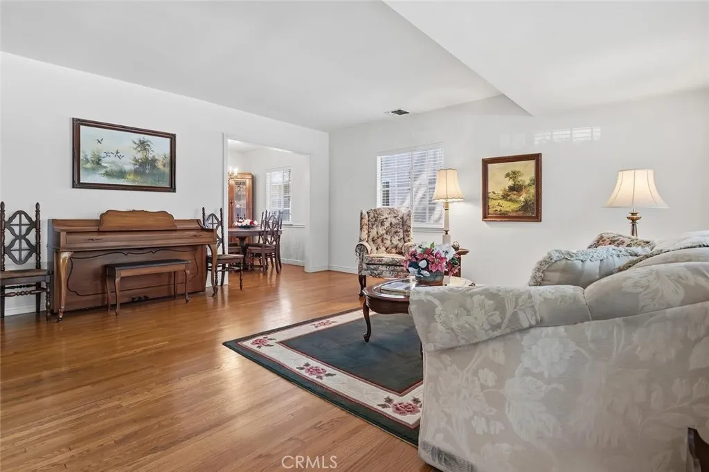 Additional image 5 of 4425 Stern Ave, Sherman Oaks, CA 91423
