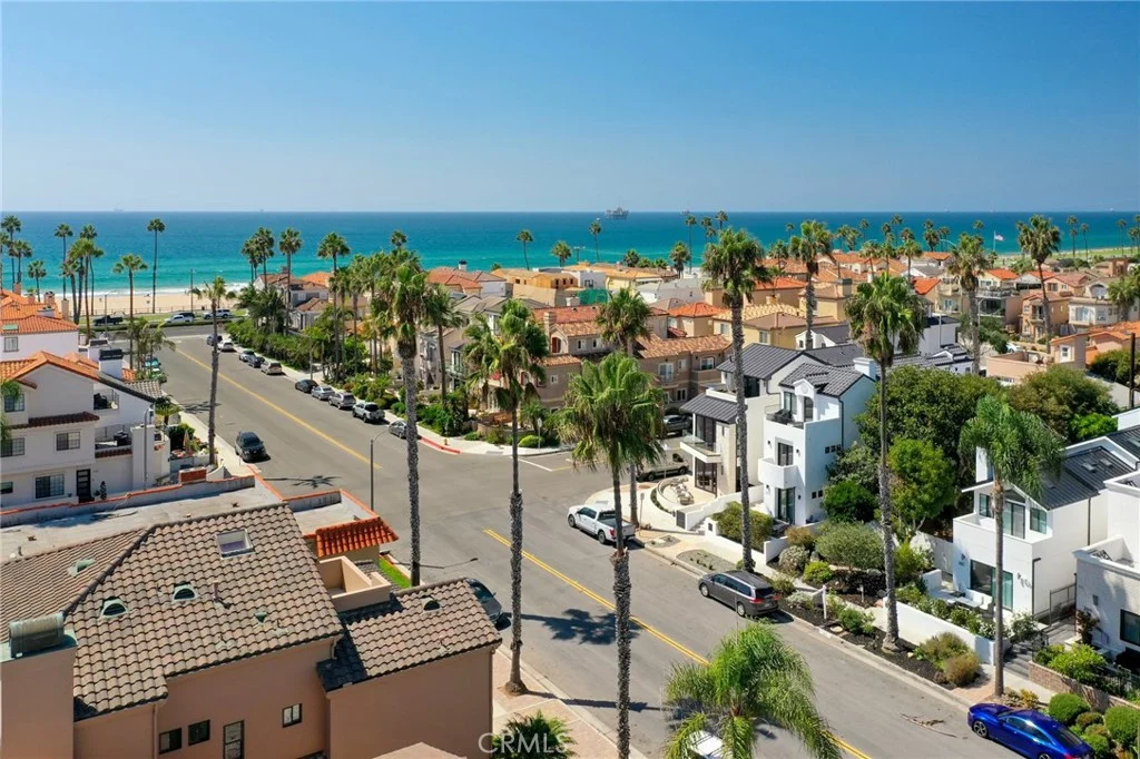 205 21st St, Huntington Beach, CA 92648