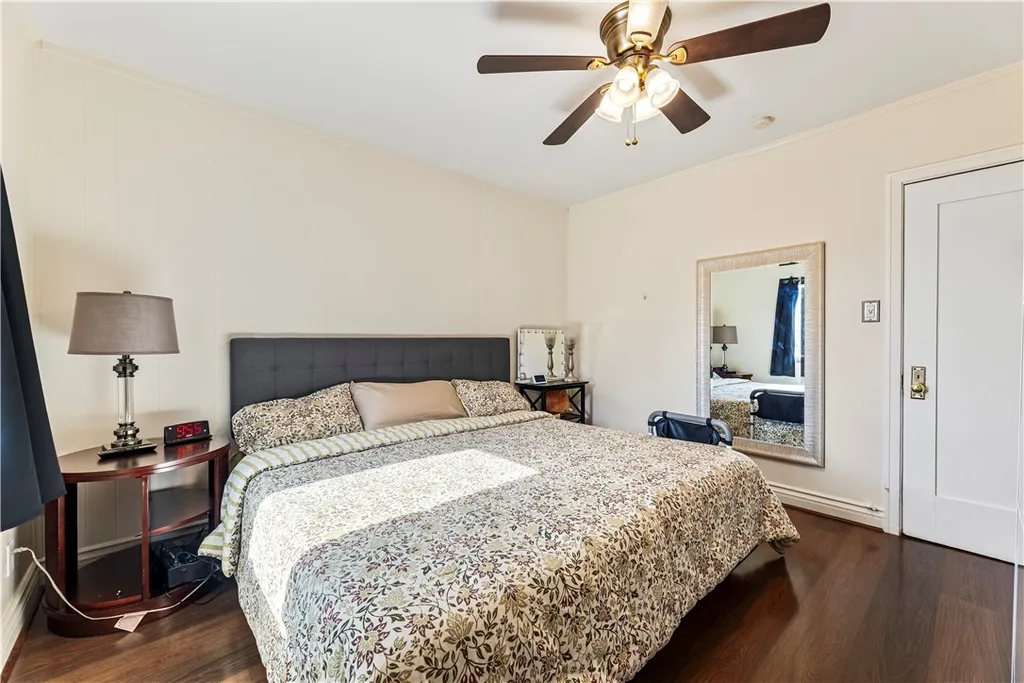 Additional image 13 of 2389 Mayfield Avenue, Montrose, CA 91020