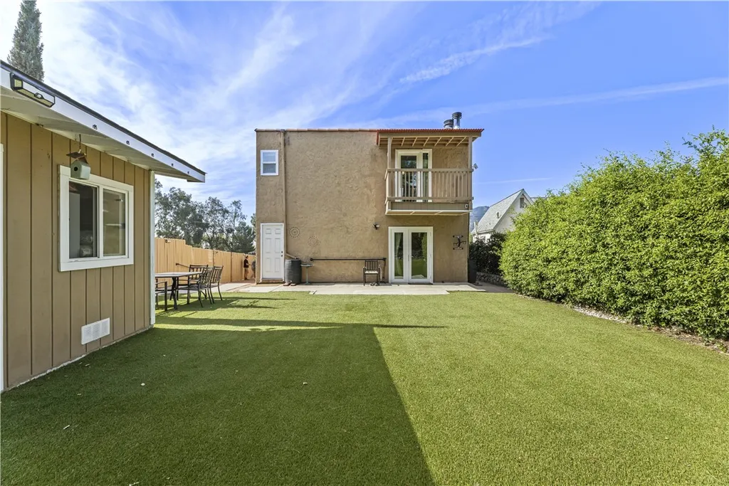 Additional image 28 of 2389 Mayfield Avenue, Montrose, CA 91020